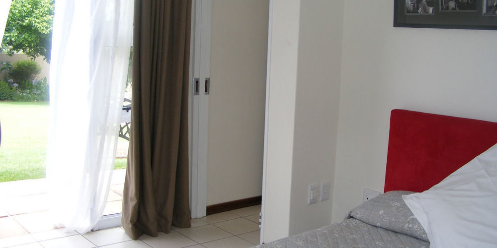 B&B On Buckingham Guest House Johannesburg Dış mekan fotoğraf