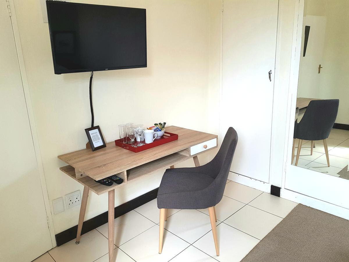 B&B On Buckingham Guest House Johannesburg Dış mekan fotoğraf